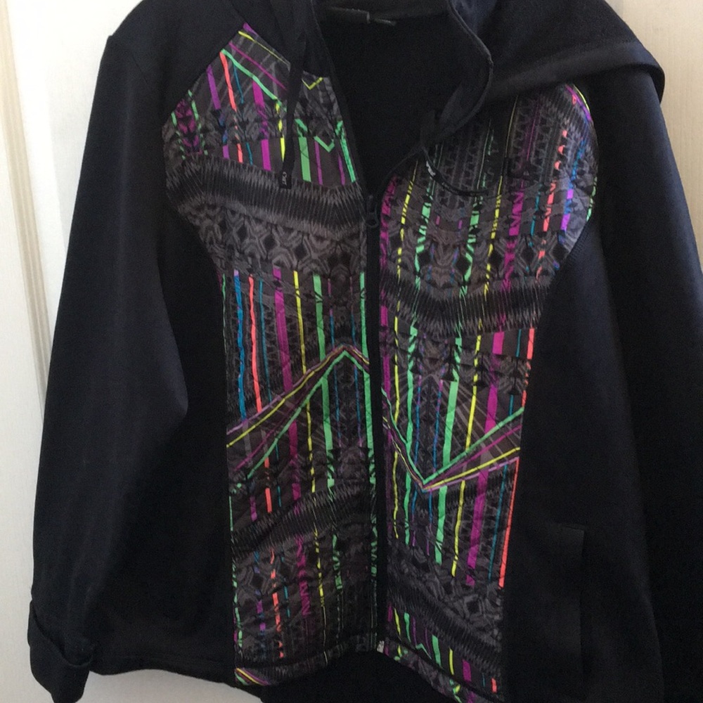 FINAL MARKDOWN Ladies fila zip front hooded jacket xl
